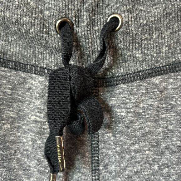 Athleta Flux Jogger 2.0 Sz small in grey with black stripe. VGUC - Picture 5 of 9